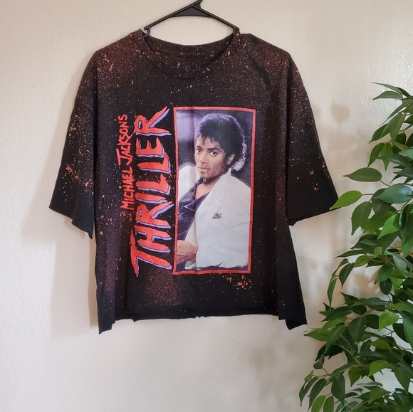 Tops - Michael Jackson Thriller Bleached Crop Graphic Tee